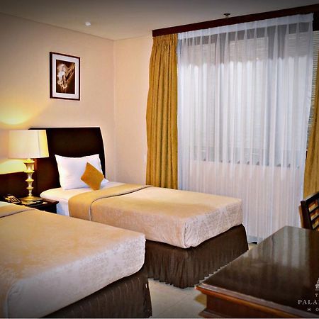 The Palais Hotel Dago Bandung Kültér fotó