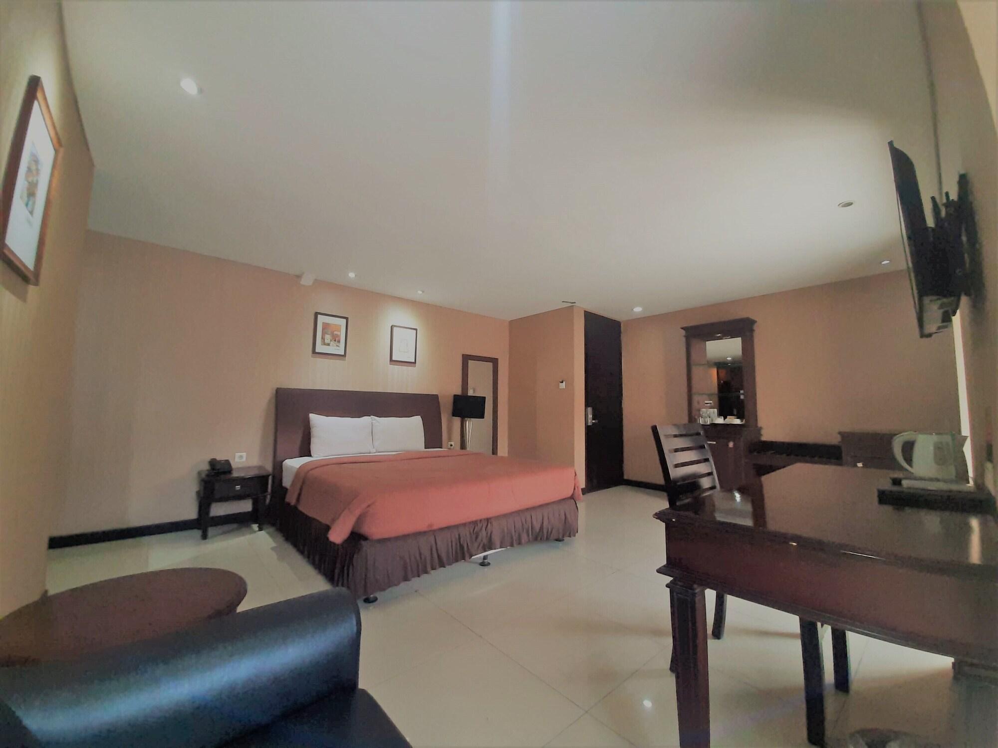 The Palais Hotel Dago Bandung Kültér fotó