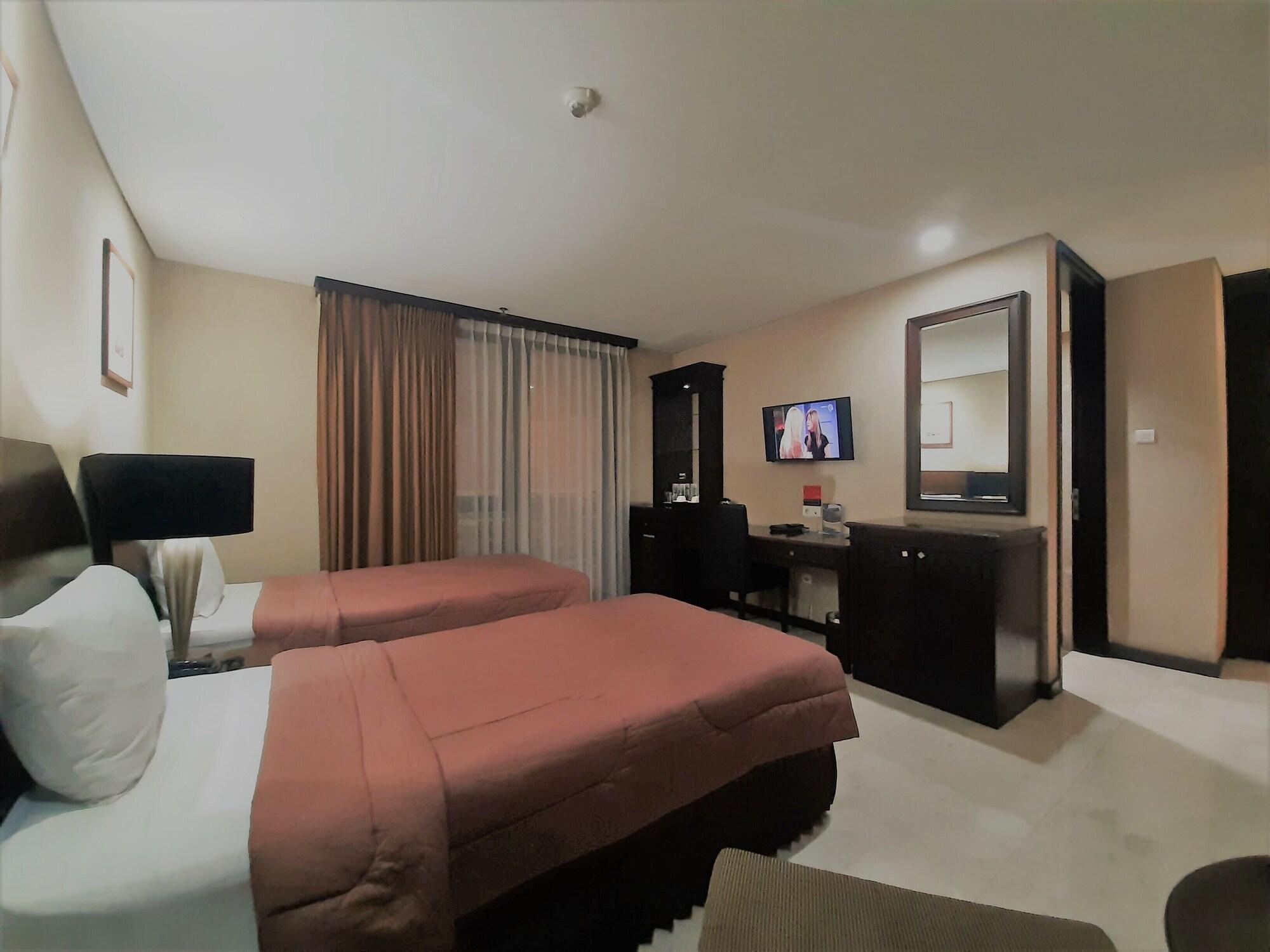 The Palais Hotel Dago Bandung Kültér fotó