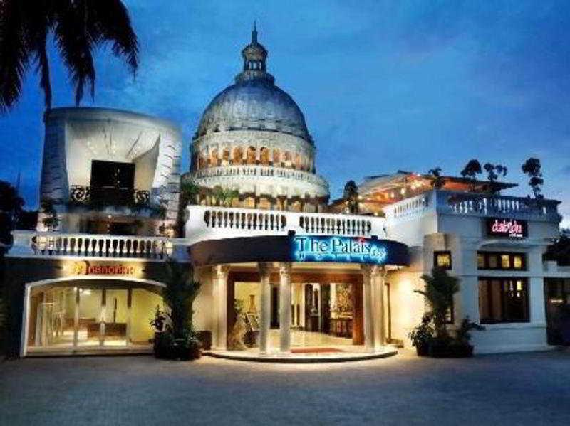 The Palais Hotel Dago Bandung Kültér fotó