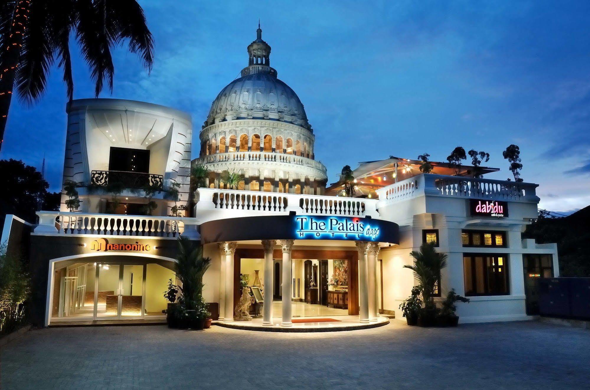 The Palais Hotel Dago Bandung Kültér fotó